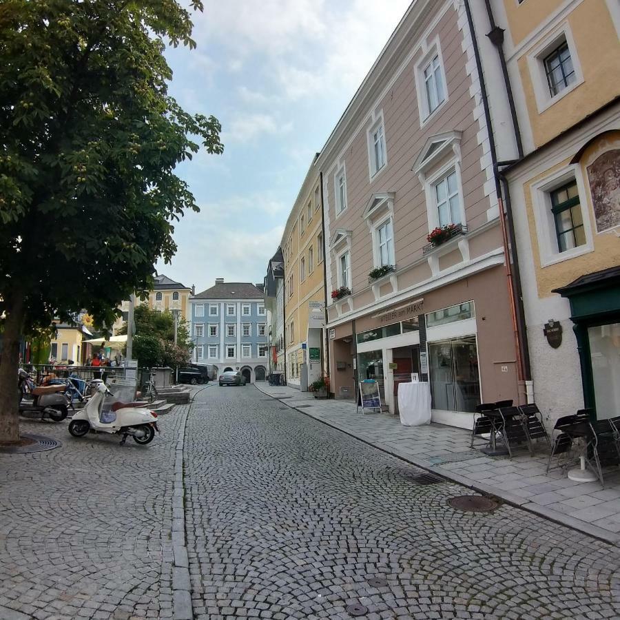 Marktplatz Traunsee Lake View Gmunden Bagian luar foto