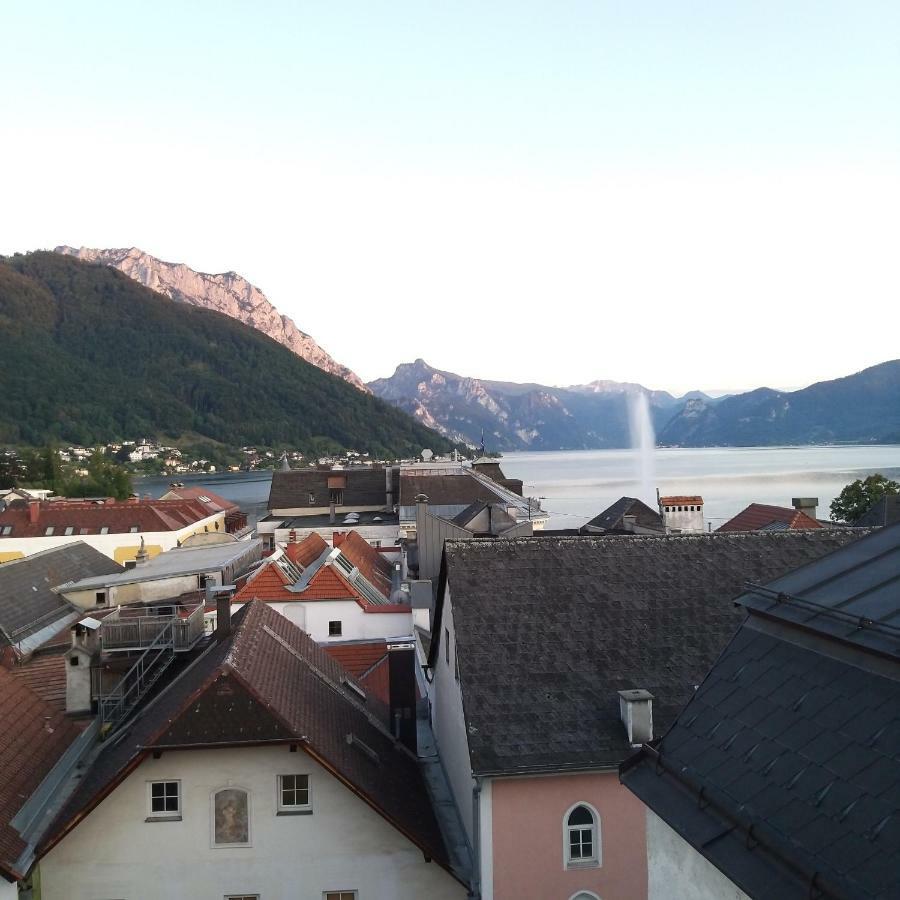 Marktplatz Traunsee Lake View Gmunden Bagian luar foto